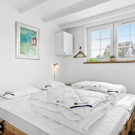 3 Bedroom Stunning In *