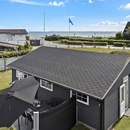 3 Bedroom Stunning In Prázdninový dům