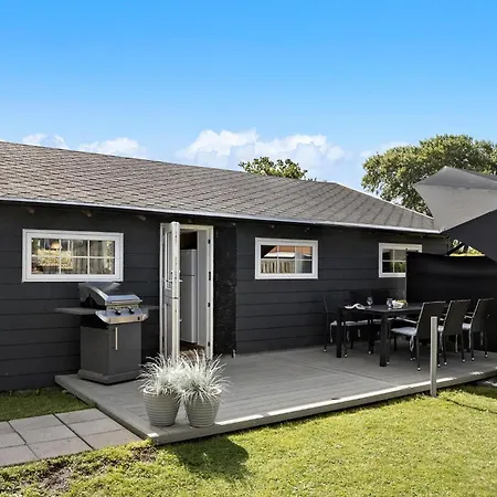 Prázdninový dům 3 Bedroom Stunning In